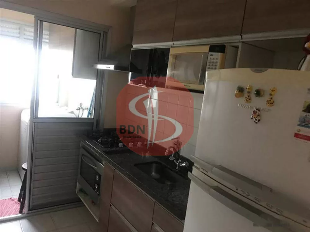 Apartamento à venda com 3 quartos, 55m² - Foto 4