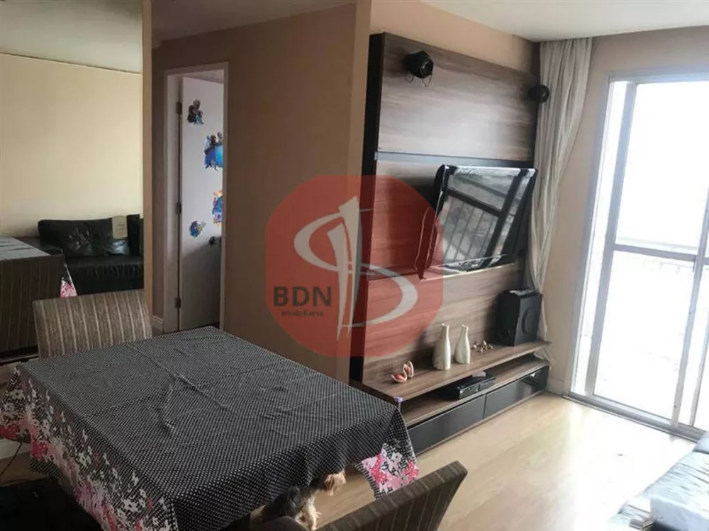 Apartamento à venda com 3 quartos, 55m² - Foto 2