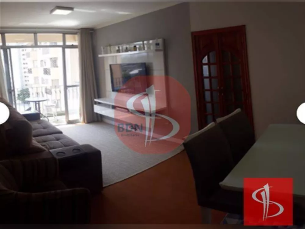 Apartamento à venda com 3 quartos, 107m² - Foto 2