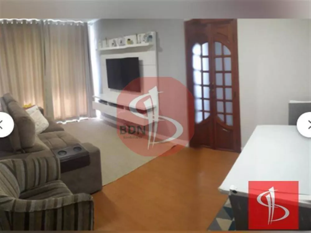 Apartamento à venda com 3 quartos, 107m² - Foto 1