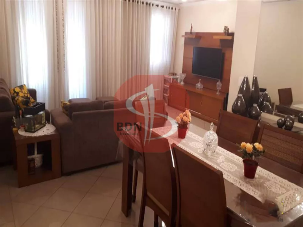 Apartamento à venda com 2 quartos, 81m² - Foto 4