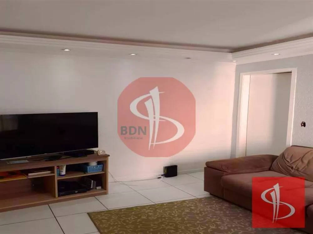 Apartamento à venda com 3 quartos, 68m² - Foto 2