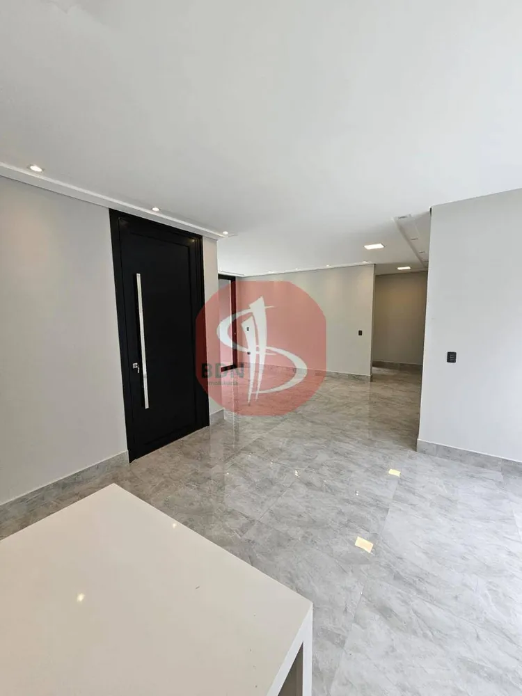 Casa, 4 quartos, 360 m² - Foto 4