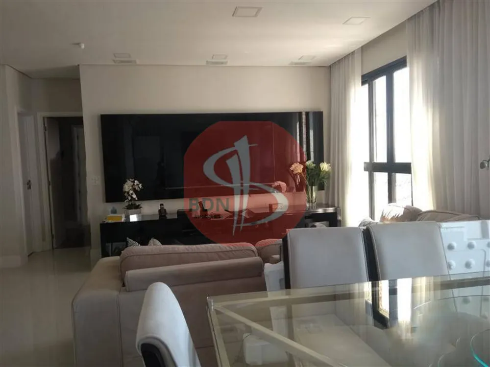 Apartamento, 3 quartos, 186 m² - Foto 2