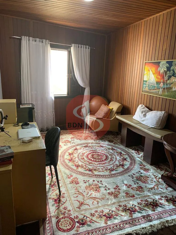 Casa, 3 quartos, 282 m² - Foto 6