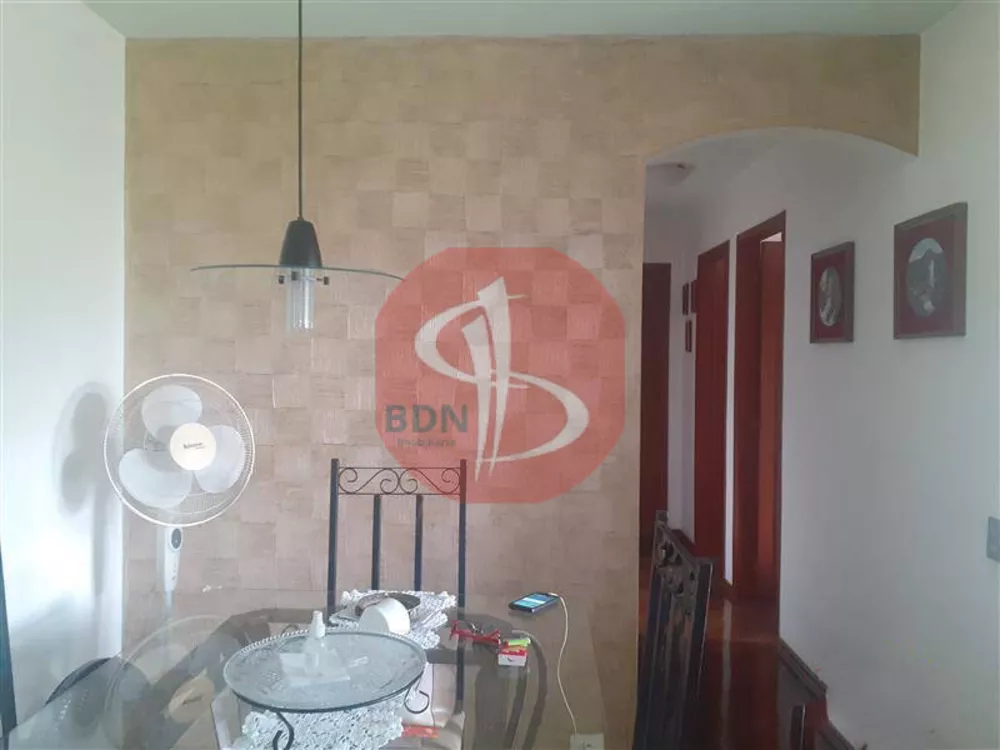 Apartamento à venda com 2 quartos, 58m² - Foto 3