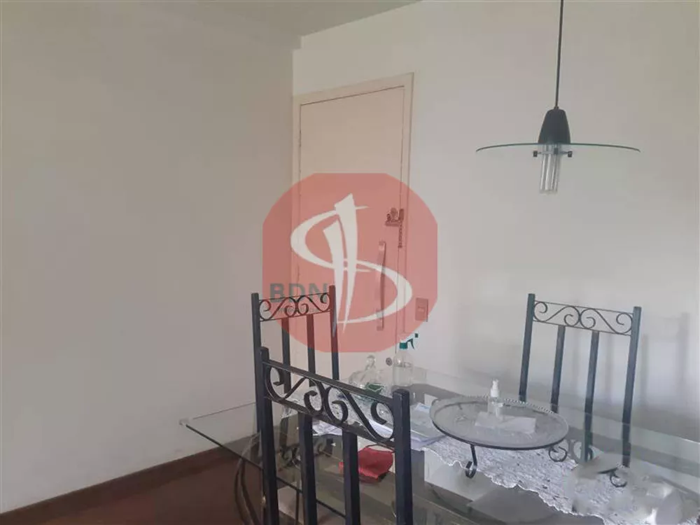 Apartamento à venda com 2 quartos, 58m² - Foto 2