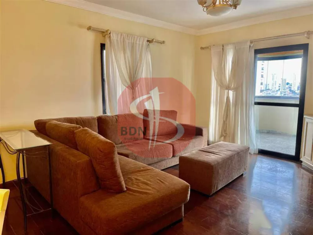 Apartamento para alugar com 4 quartos, 138m² - Foto 1