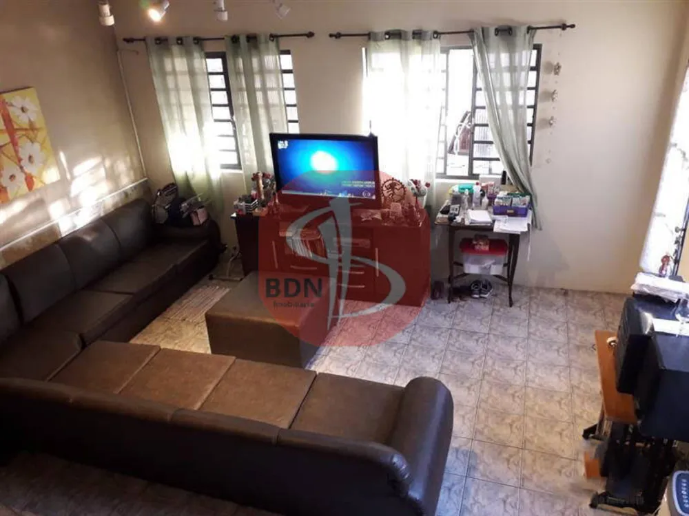Sobrado, 3 quartos, 240 m² - Foto 2