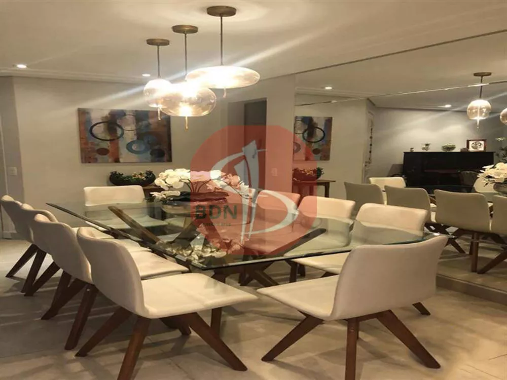 Apartamento à venda com 3 quartos, 121m² - Foto 2