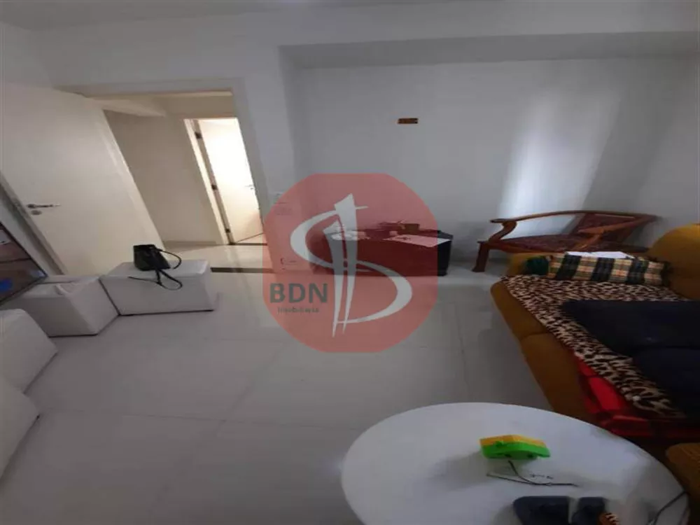 Apartamento à venda com 2 quartos, 90m² - Foto 3