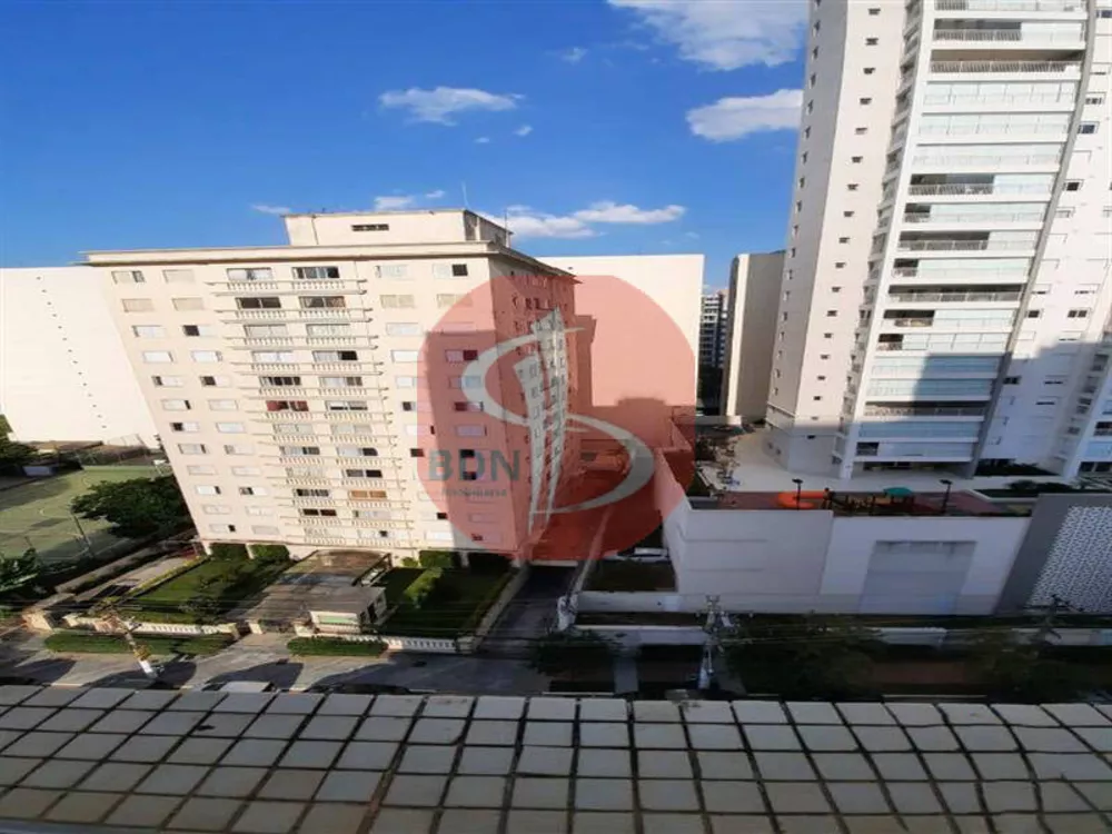 Apartamento à venda com 2 quartos, 90m² - Foto 1