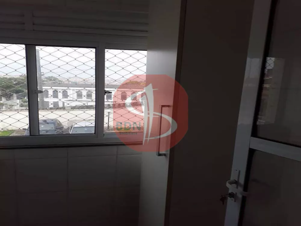 Apartamento à venda com 2 quartos, 58m² - Foto 6