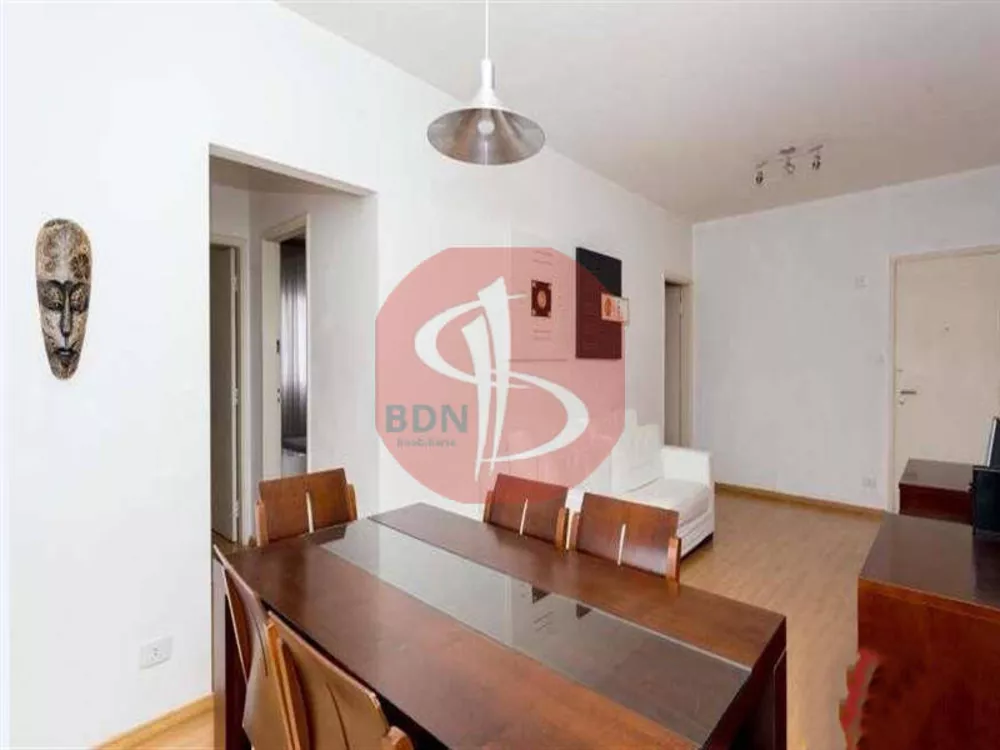 Apartamento à venda com 2 quartos, 80m² - Foto 1