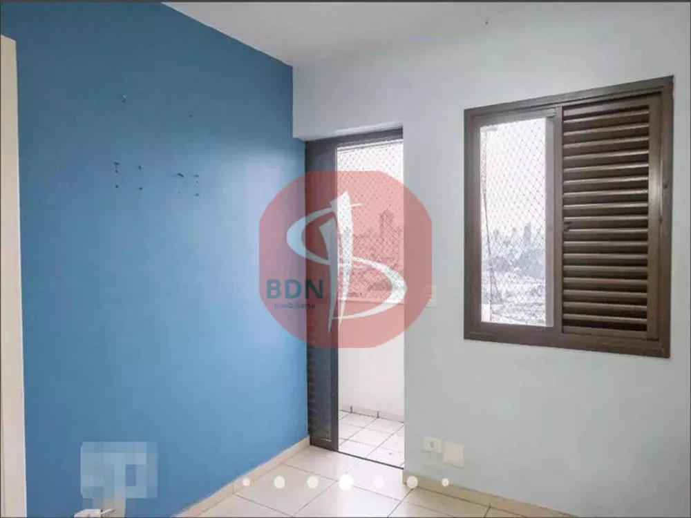 Apartamento à venda com 3 quartos, 74m² - Foto 2