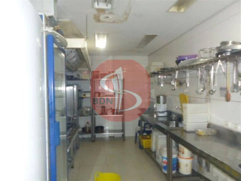 Prédio Inteiro, 590 m² - Foto 4