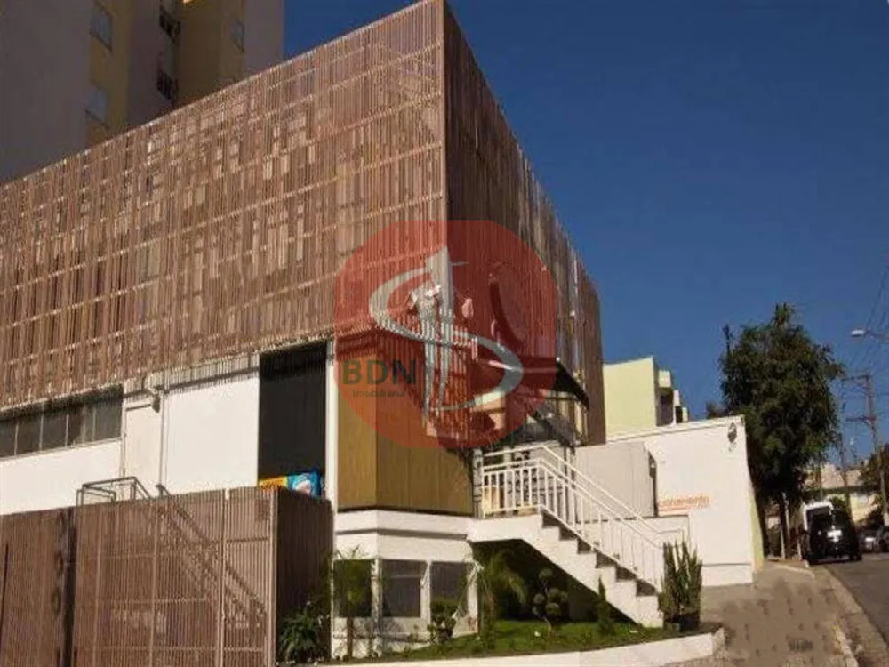 Prédio Inteiro, 590 m² - Foto 1