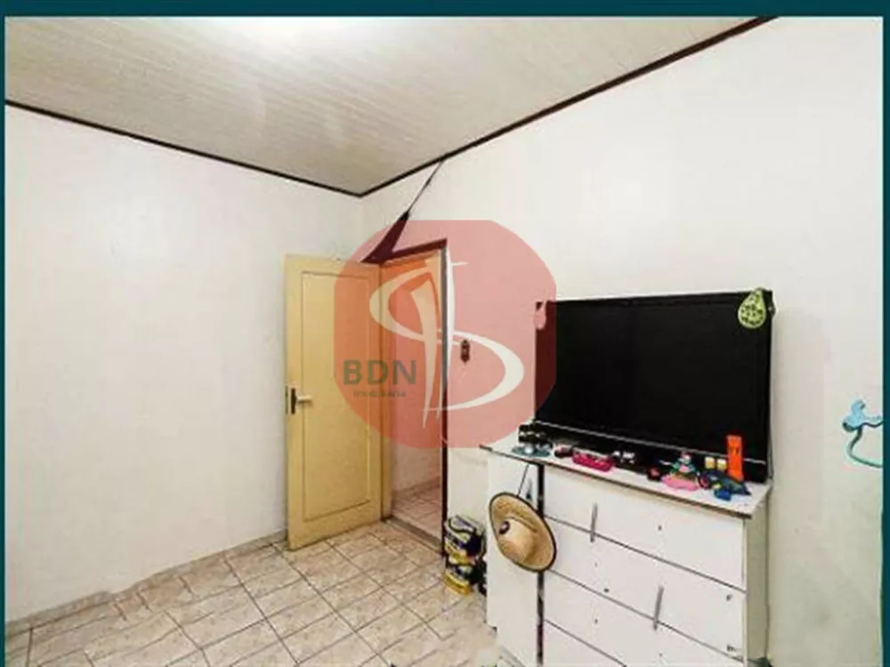 Casa à venda com 2 quartos, 100m² - Foto 4