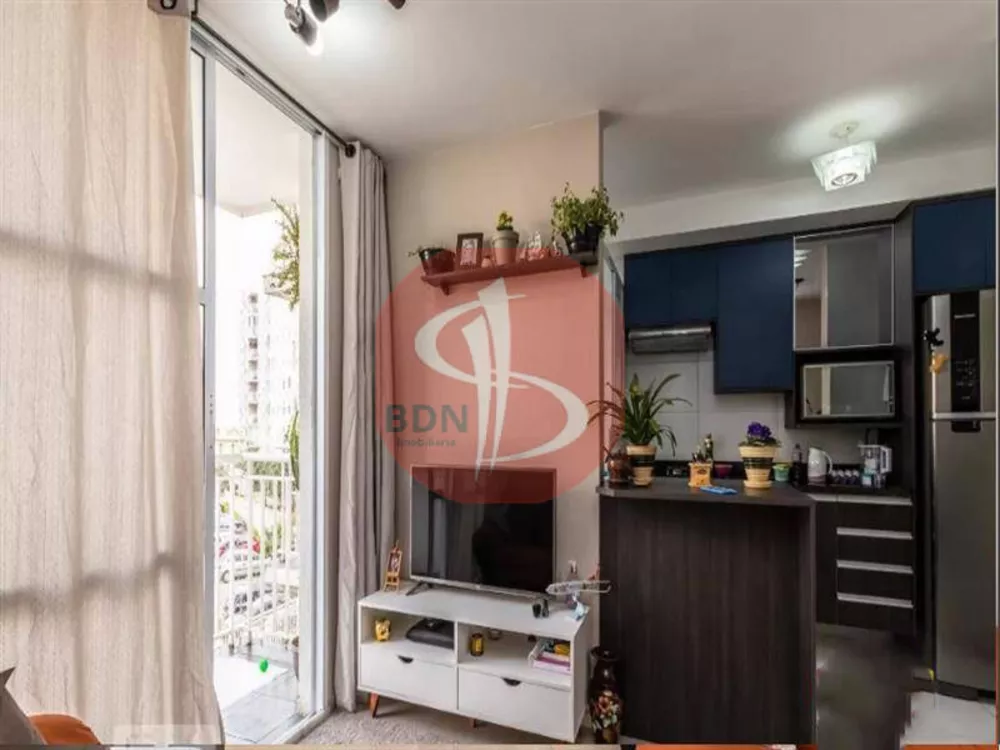 Apartamento à venda com 2 quartos, 45m² - Foto 4