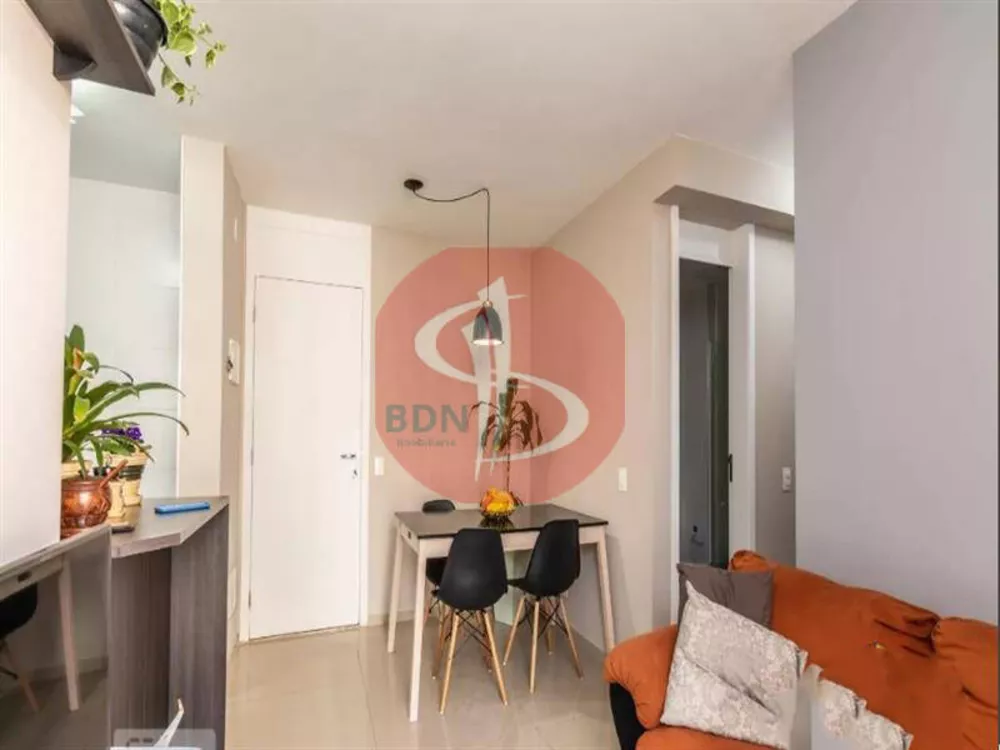 Apartamento à venda com 2 quartos, 45m² - Foto 3