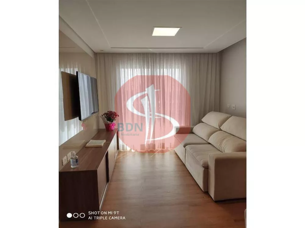 Apartamento à venda com 3 quartos, 73m² - Foto 1