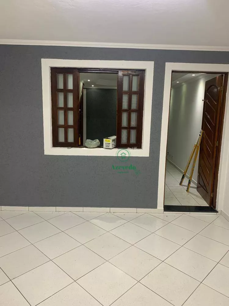 Sobrado à venda com 2 quartos, 90m² - Foto 2