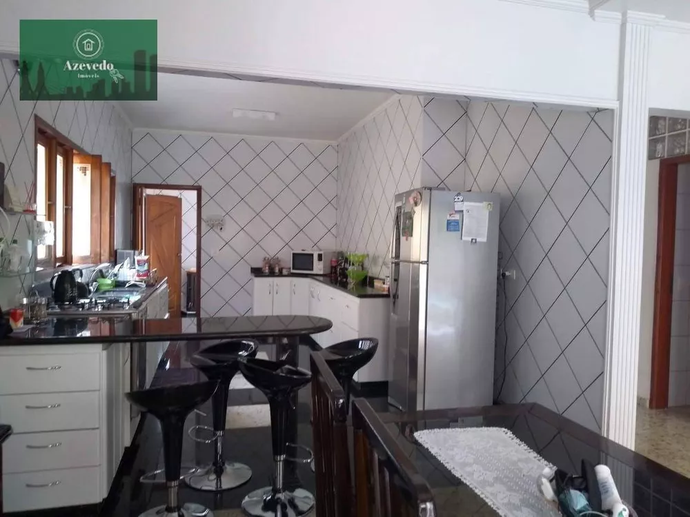 Sobrado, 3 quartos, 305 m² - Foto 5