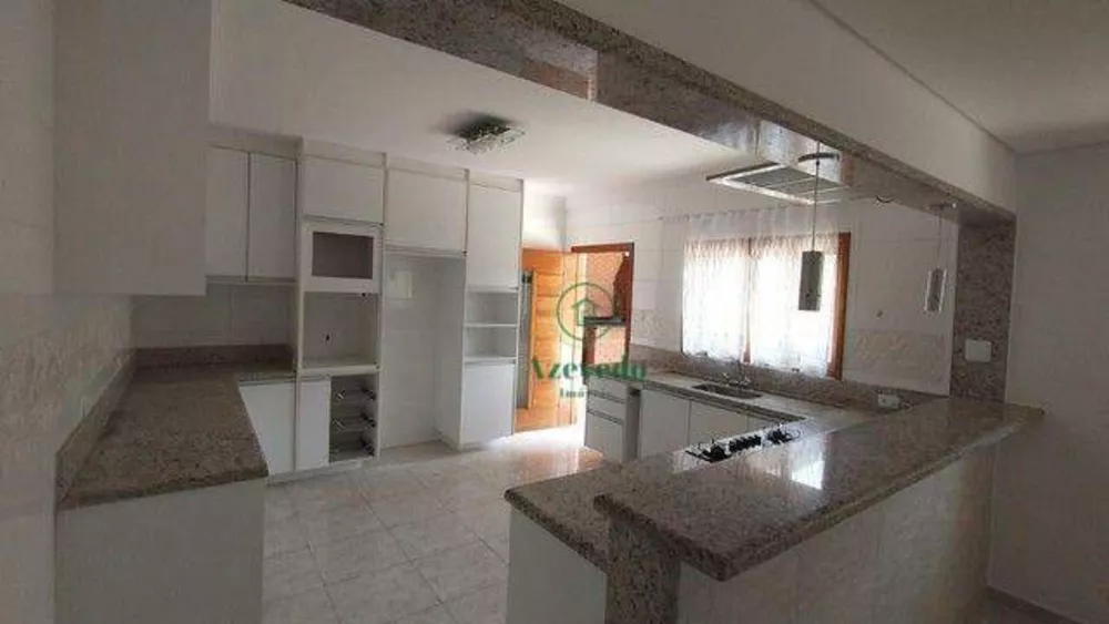 Sobrado, 3 quartos, 200 m² - Foto 4