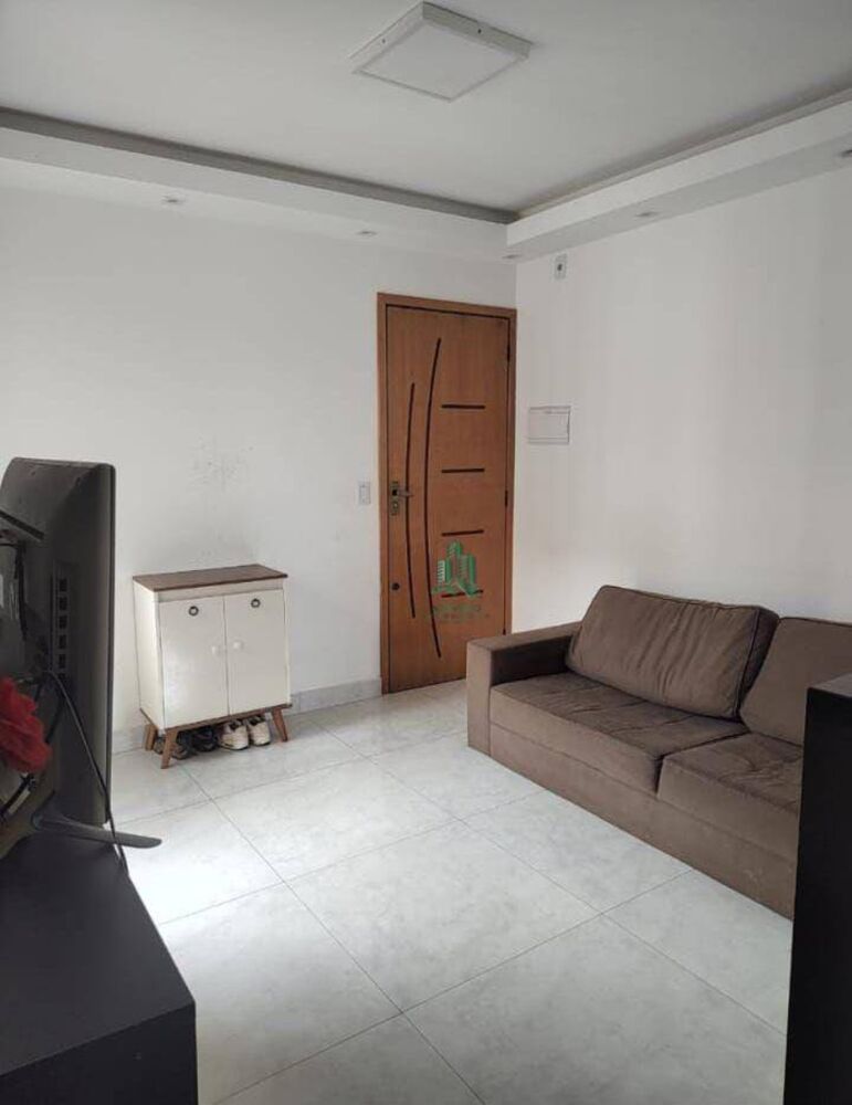 Apartamento à venda com 2 quartos, 42m² - Foto 2