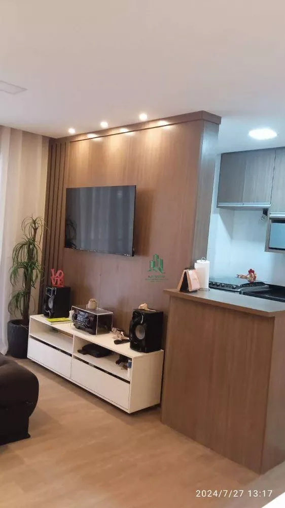 Apartamento à venda com 2 quartos, 68m² - Foto 2