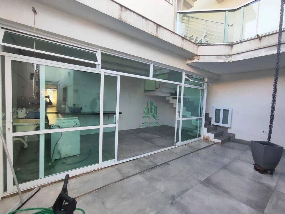 Sobrado, 4 quartos, 400 m² - Foto 1