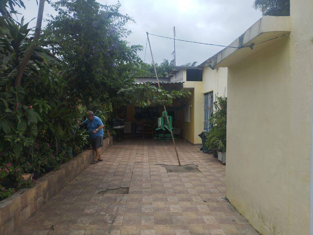 Casa, 1 quarto, 84 m² - Foto 1