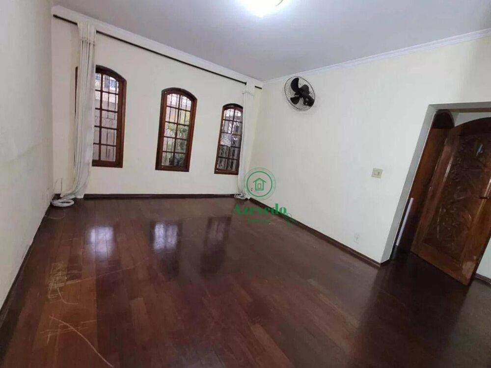 Sobrado, 3 quartos, 200 m² - Foto 3