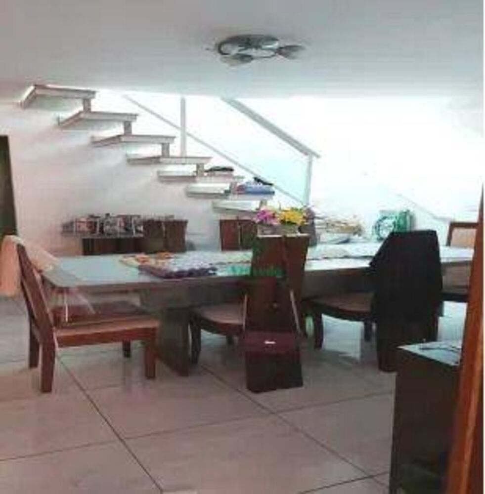 Sobrado, 5 quartos, 183 m² - Foto 1