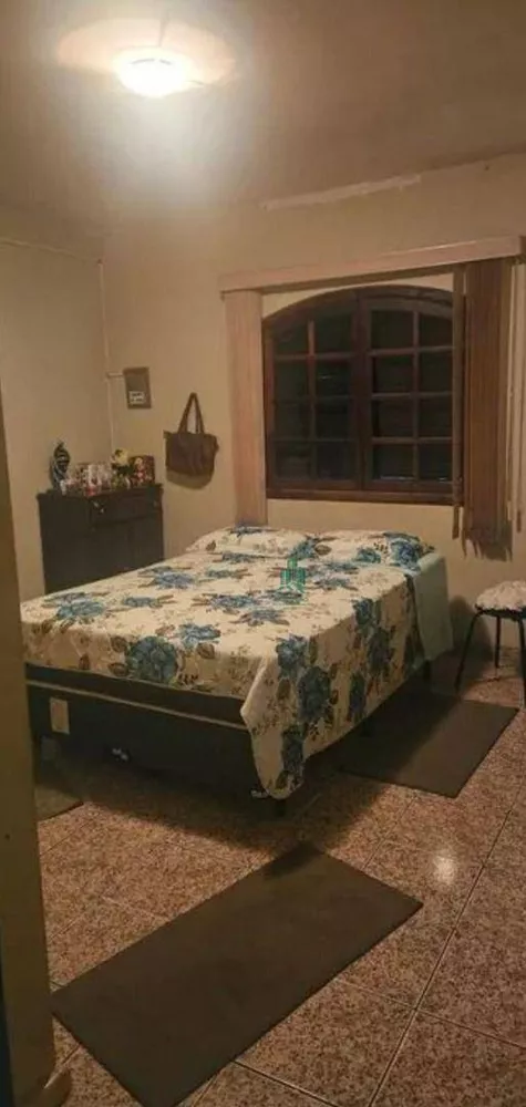 Sobrado à venda com 3 quartos, 200m² - Foto 5