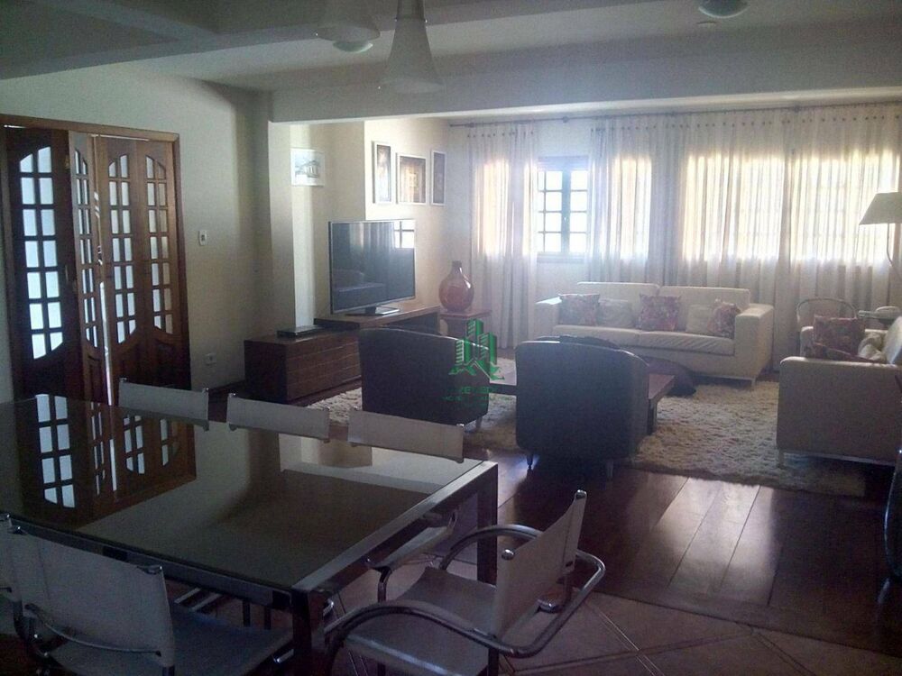 Casa, 3 quartos, 356 m² - Foto 1