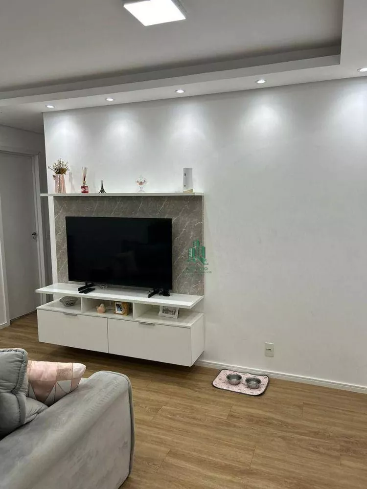 Apartamento à venda com 2 quartos, 44m² - Foto 8