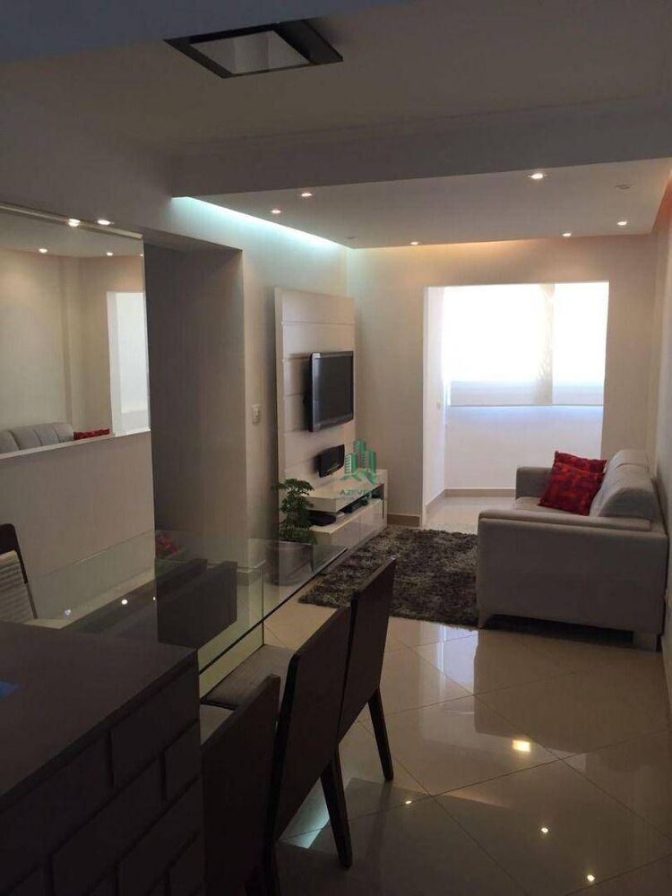 Apartamento à venda com 3 quartos, 76m² - Foto 4