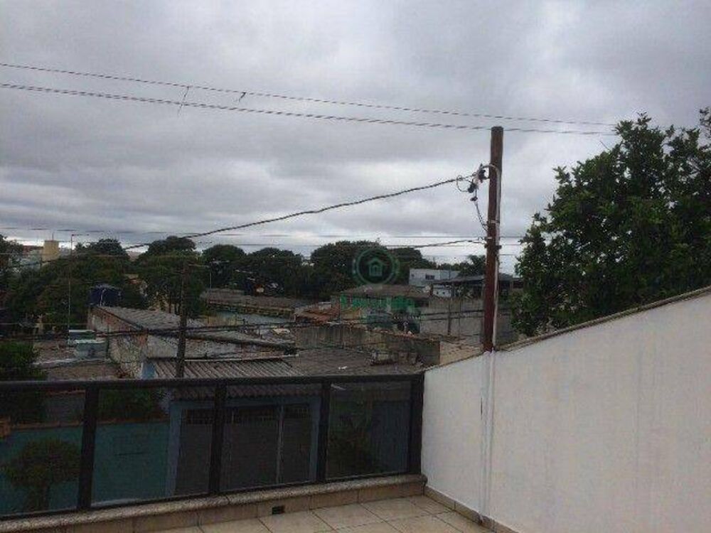Sobrado à venda com 2 quartos, 190m² - Foto 12