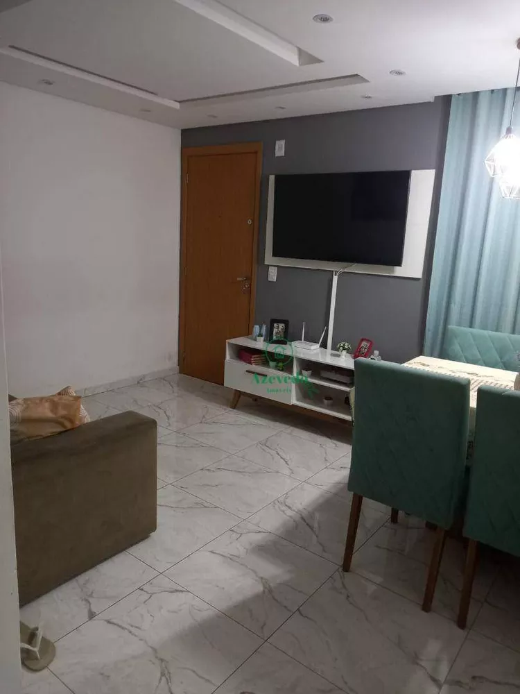 Apartamento à venda com 2 quartos, 46m² - Foto 2