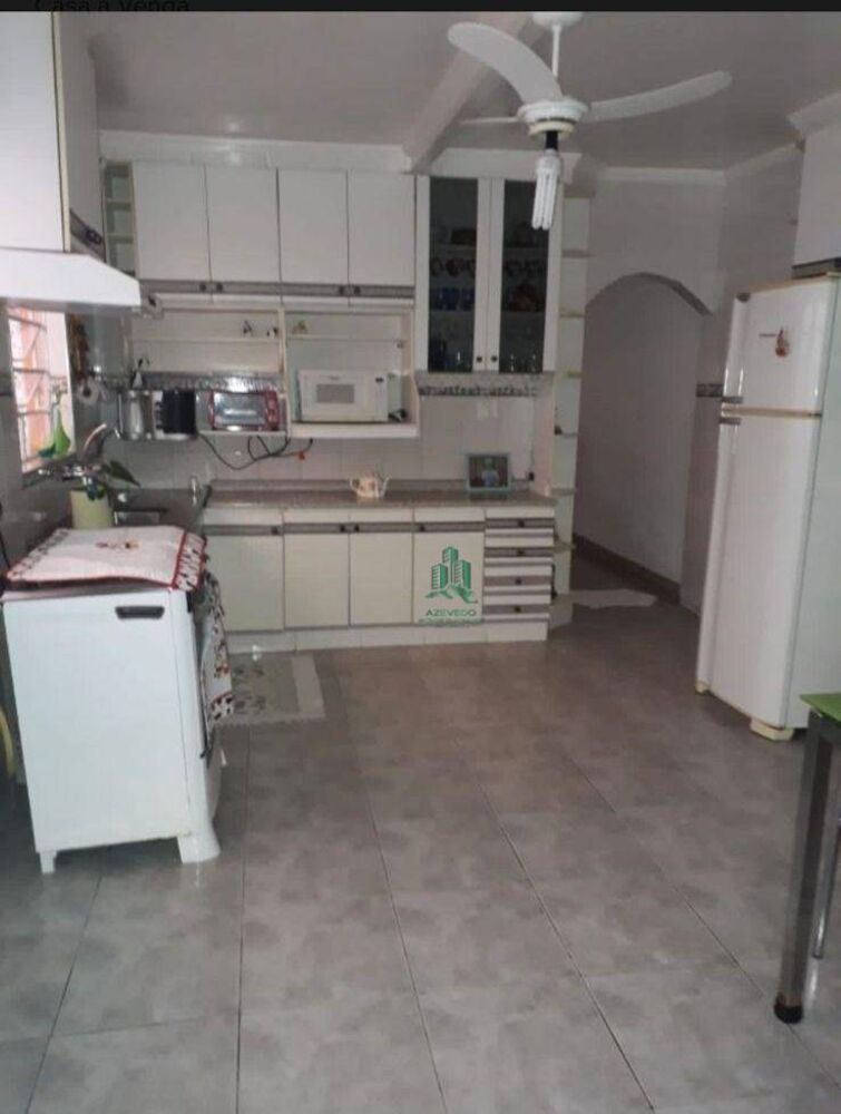 Sobrado, 3 quartos, 250 m² - Foto 4
