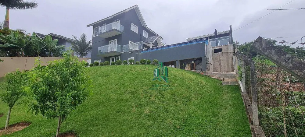 Chácara, 4 quartos, 2600 m² - Foto 1
