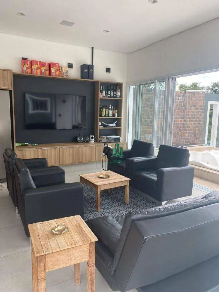Chácara, 4 quartos, 2600 m² - Foto 3