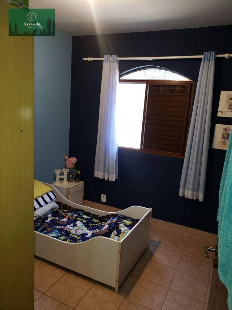 Sobrado, 4 quartos, 240 m² - Foto 4