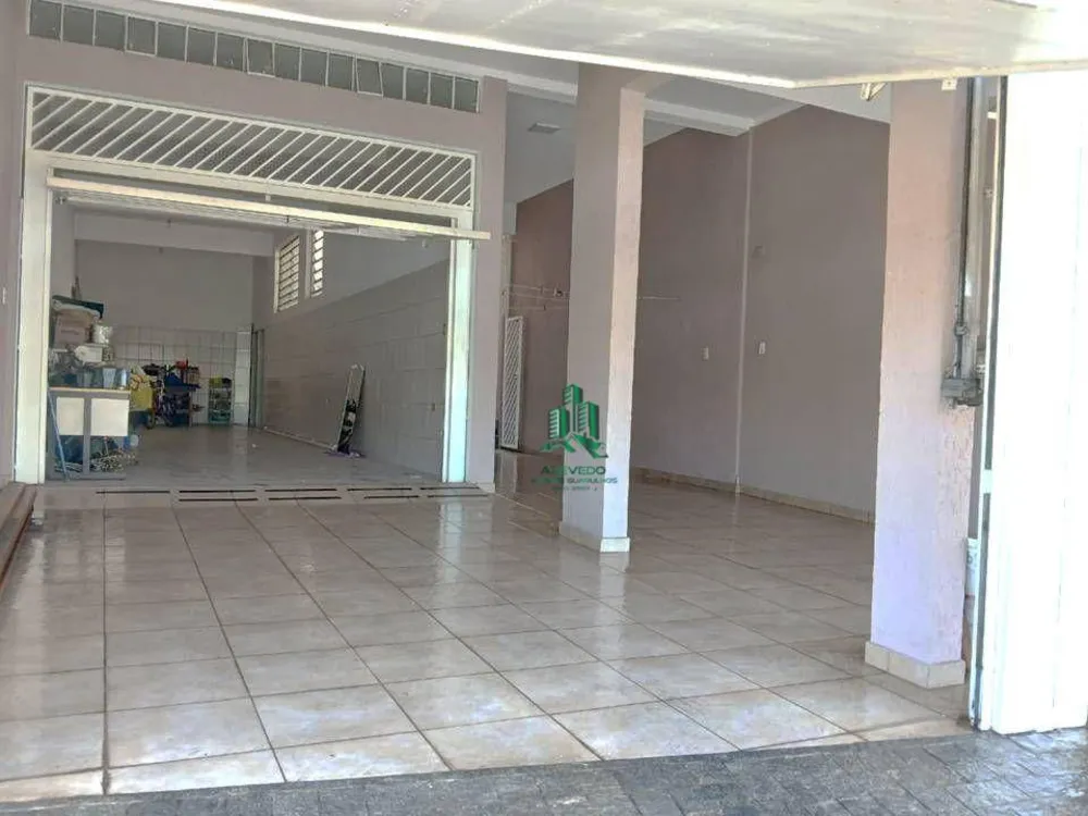 Casa, 3 quartos, 302 m² - Foto 4