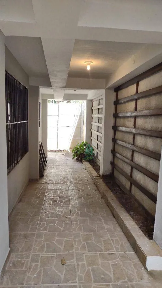Chácara, 3 quartos, 630 m² - Foto 8