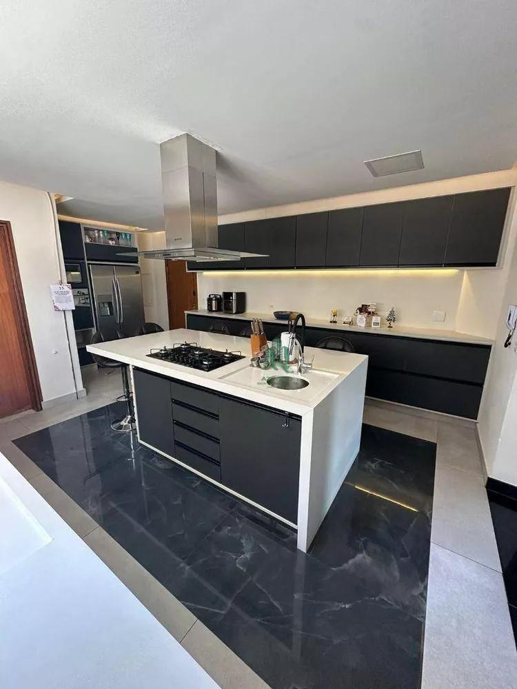 Apartamento, 3 quartos, 170 m² - Foto 10