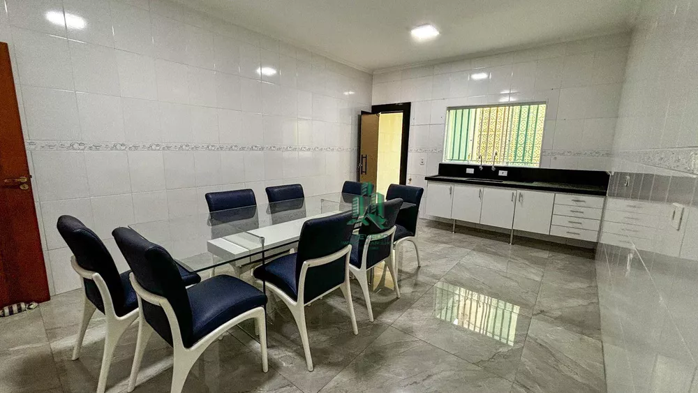 Sobrado à venda com 2 quartos, 110m² - Foto 5