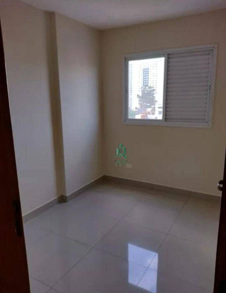 Apartamento para alugar com 3 quartos, 70m² - Foto 3