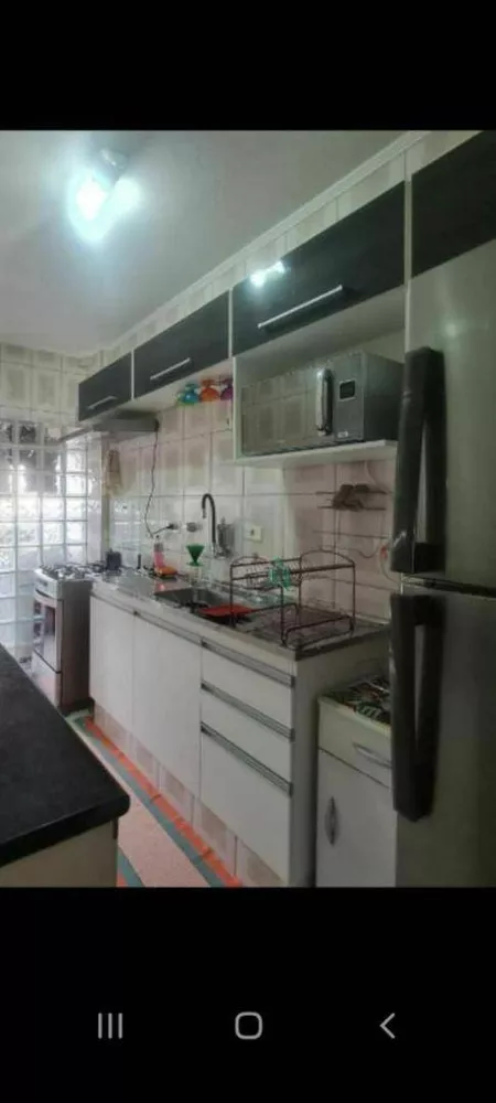 Apartamento à venda com 2 quartos, 68m² - Foto 5